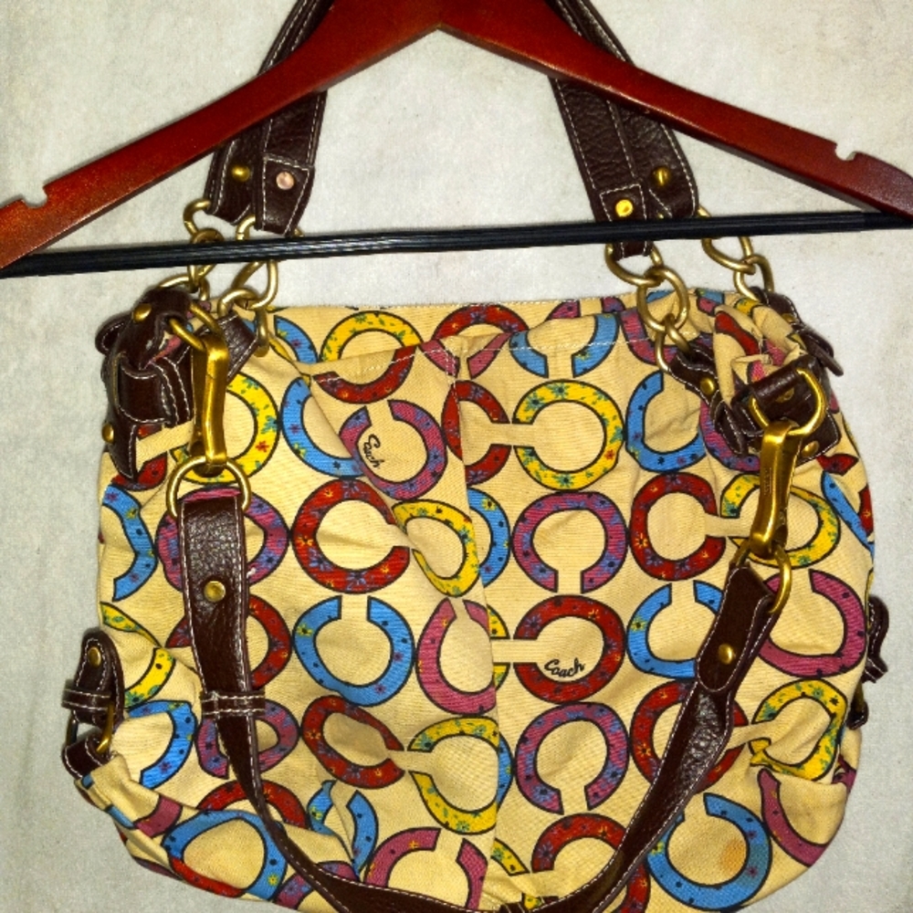 Coach Women's Handbag (Coach Lettering Design).. - Picture 4 of 7